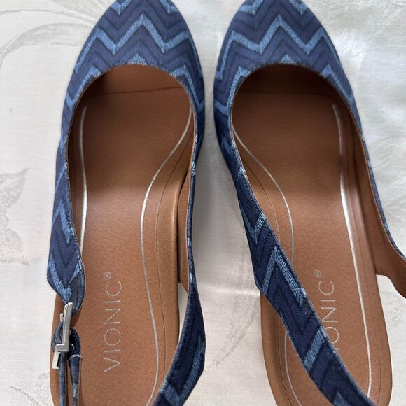 VIONIC Coralina Chevron Women Sandal Size (11) Slingback Wedge Espadrille - Picture 9 of 11